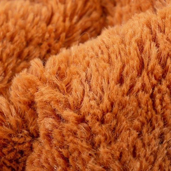 Portable Pet Carrier Bag with Cozy Furry Lining - Windproof Design for Comfort 3