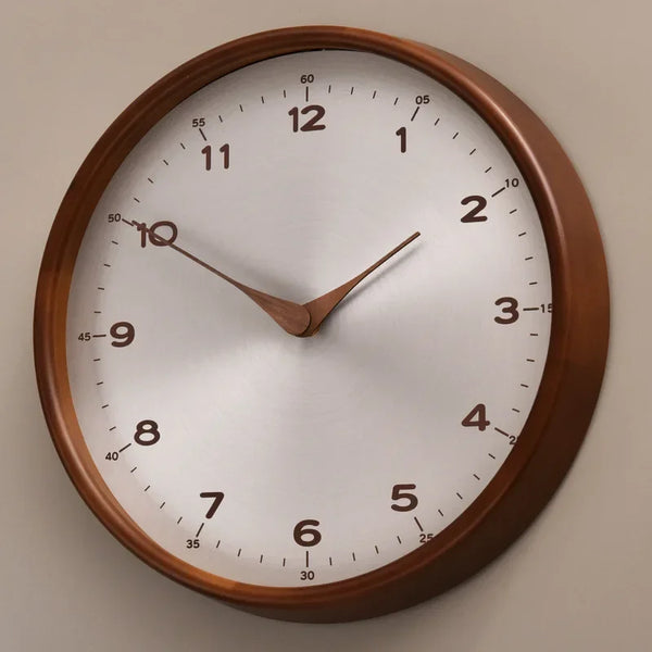 Silent Solid Wood Wall Clock – American Style Decorative Home Accent