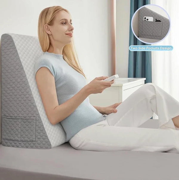 The Premium Wedge Pillow – Elevate Your Sleep & Breathe Easier