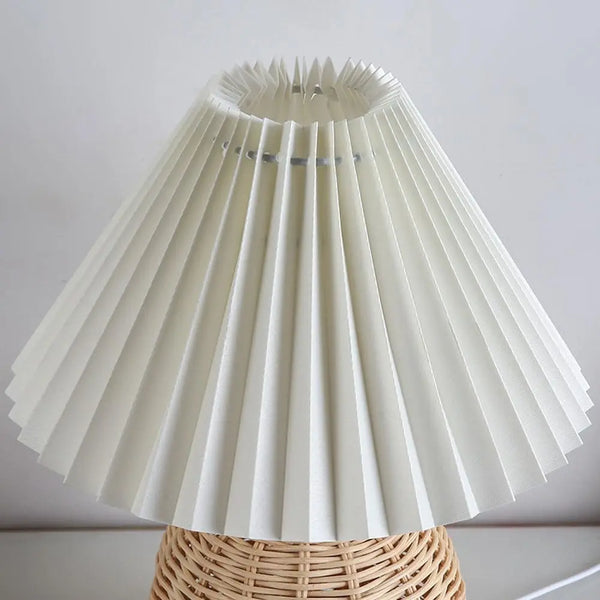 Retro LED Fabric Pleated Table Lamp with Rattan Base – USB Plug Bedside or Desk Lamp for Cozy Ambiance 1