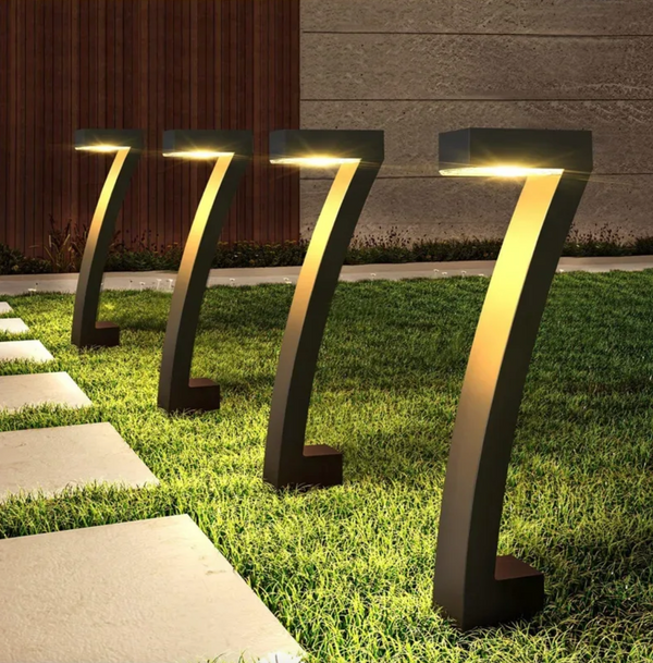 Solar LED Garden Lights – IP65 Waterproof Outdoor Garden Lamps for Yard, Driveway, Walkway & Patio
