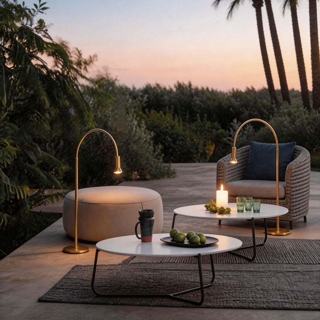 Outdoor LED Path Light Minimalist Gold Aluminum 18–30 Inch Waterproof