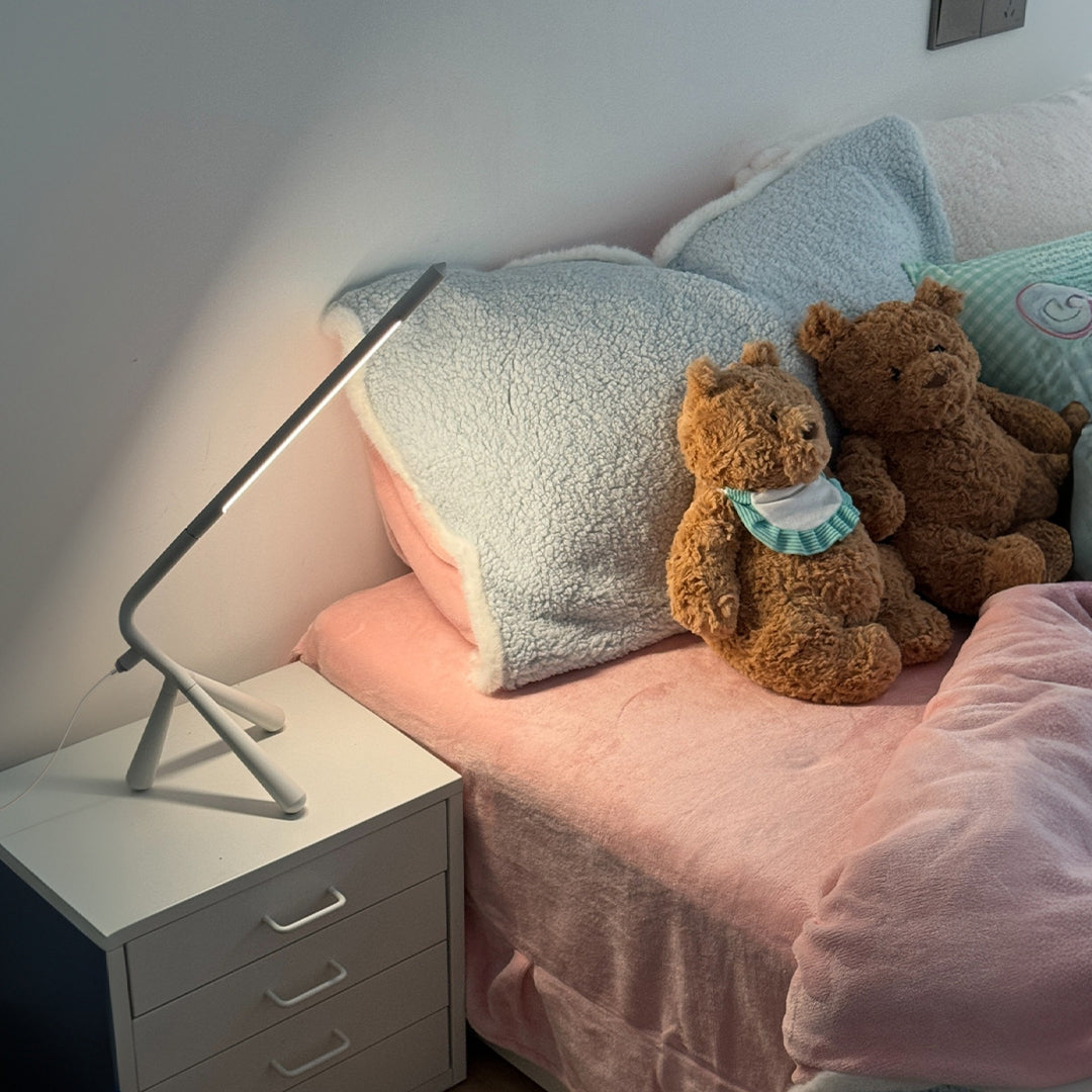 Desk Lamp Three Legged LED Dimmable Touch USB-C Iron Aluminum Minimalist Study Office