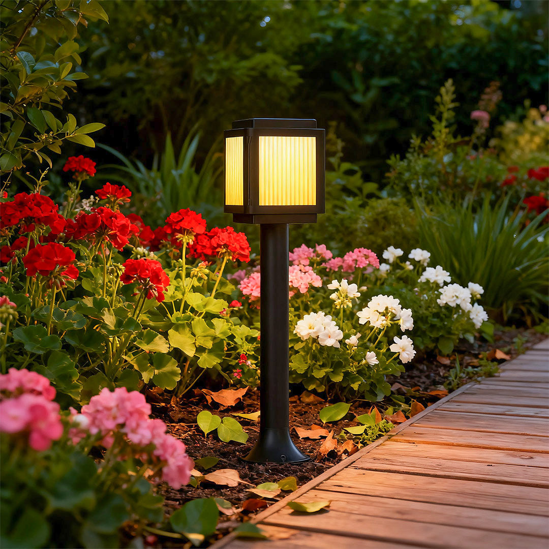 Pathway Light Solar LED Outdoor Waterproof Aluminum Garden Stake Landscape Lighting