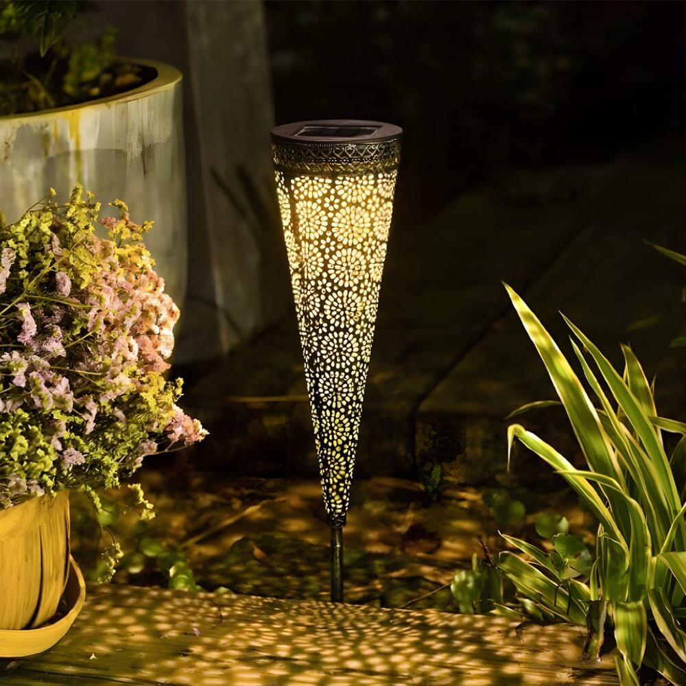 Pathway Light Solar LED Decorative Waterproof Metal Garden Stake Lighting 2 Pack