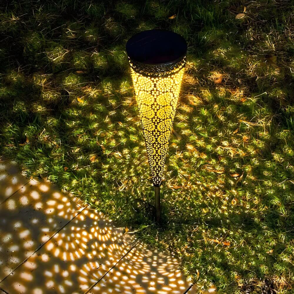 Pathway Light Solar LED Decorative Waterproof Metal Garden Stake Lighting 2 Pack