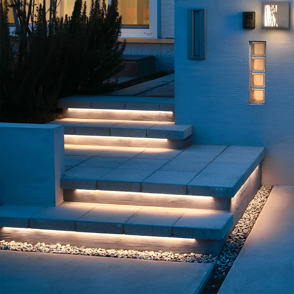 Linvoro Embedded Strip Light