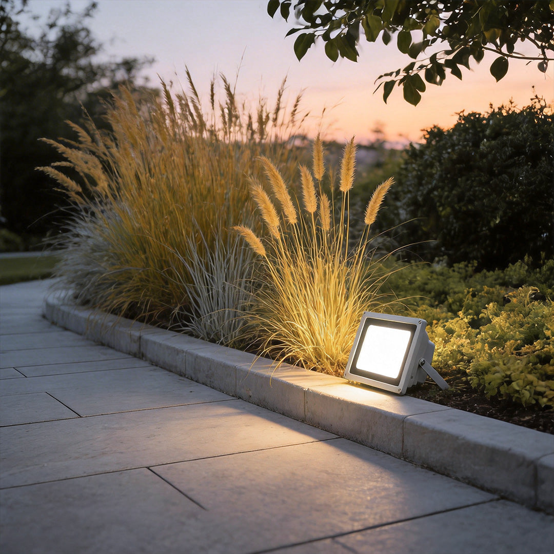Spot Light Outdoor Waterproof LED Aluminum Landscape Garden Lighting