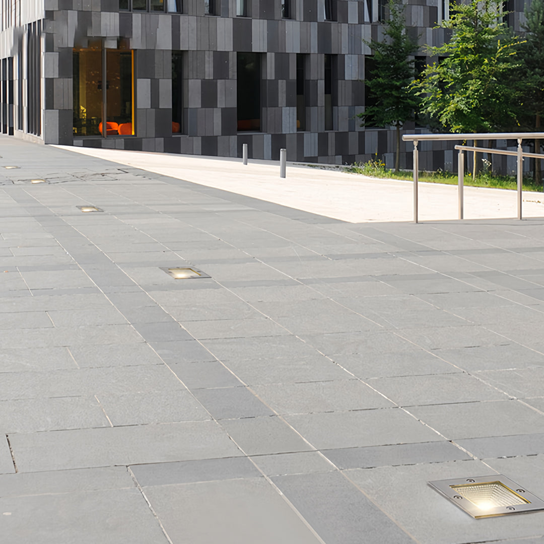 Outdoor LED In Ground Light Minimalist Flush Garden Path Light Waterproof